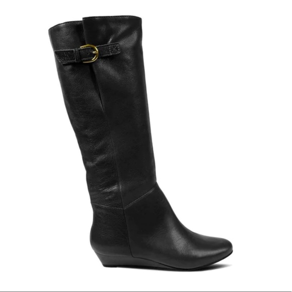 Black Leather Steve Madden Intyce Boots in size 5.5 - Picture 1 of 6